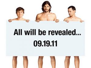 Эштон Катчер разделся для рекламы "Двух с половиной человек"