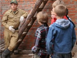"Счастливчики" попали к "СтройБате"