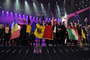 «Евровидение»: Мика Ньютон вышла в финал