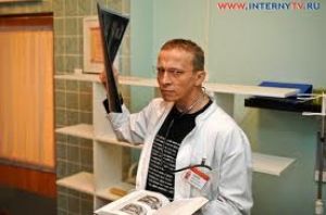 Доктор Хаус познакомился с доктором Быковым