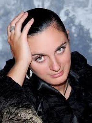 Ваенга покажет «Белую птицу»