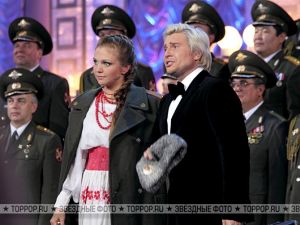 23 февраля телеканал «Россия-1» покажет праздничный концерт «Парад звезд»