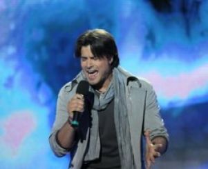 Финалист «Х-фактора» Владимир Ткаченко мечтает лишь об одном - выспаться!