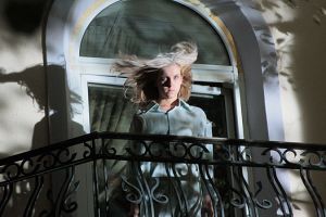 Екатерина Стриженова: "Здесь кто-то есть"