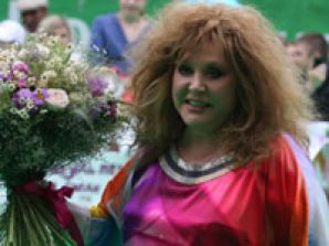 Алла Пугачева дала эксклюзивное интервью каналу МУЗ-ТВ