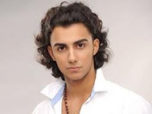 В шоу «Украина слезам не верит» победил танцор из Риги