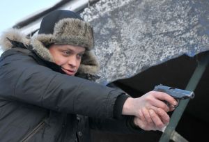 "Дорожный патруль" научил актеров стрелять и водить