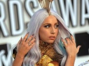 Леди Гага завоевала восемь наград на MTV VMA 2010