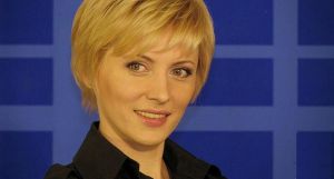 Ведущими проекта "БУМ. Битва славян" будут шоумен Степан Казанин и спортсменка Елена Говорова