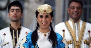 "Интер" поздравляет Украину с Днем Независимости на 14 языках