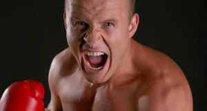 Прямая трансляция на "Интере": Вячеслав Узелков сразится с Бейбутом Шуменовым за титул WBA