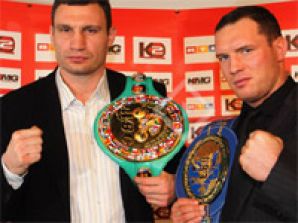 Бой Виталия Кличко с Альбертом Сосновским покажут Интер, Спорт 2 и Россия 2