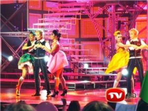 Первый национальный создаст шоу с участниками "Фабрики звезд"