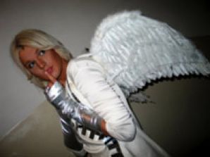 "Первый национальный" готовит молодежное ток-шоу с участниками "Фабрики звезд"