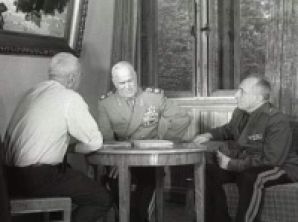 ВГТРК пообещал засудить Первый канал за интервью маршала Жукова