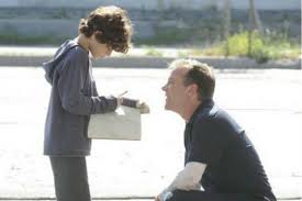 Кифер Сазерленд установил «Связь»