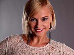 Юлия Смирнова покинула шоу «Холостяк-2»