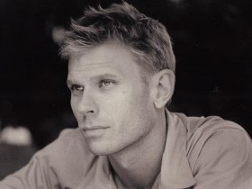 Актер из "Остаться в живых" появится в "Гримме"