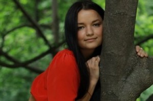 Финалистка шоу "Холостяк-2" выходит замуж