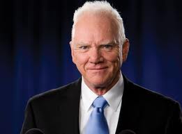 Малкольм МакДауэлл станет членом «Сообщества»