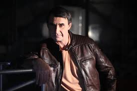 Ведущий «Джентльменов на даче» стал сценаристом сериала 