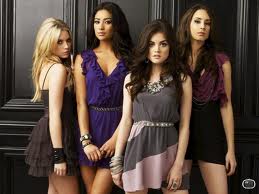 MTV начинает показ культового сериала "Милые обманщицы"