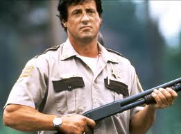 Джеймс Мэнголд перенесет «Полицейских» на телеэкран