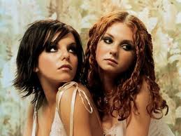 Дуэт «Тату» воссоединится и выступит на финале румынского шоу талантов «The Voice»