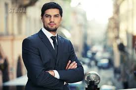 Холостяк -4: Константин Евтушенко оставил без роз сразу двух девушек