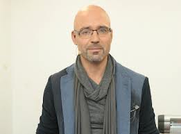 Константин Эрнст переманил судью "Танцуют все!" в Россию