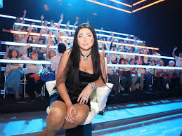 Лолита играет в азартные игры на съемках шоу «Машина времени»