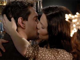 Началась эпоха пародий на советскую киноклассику