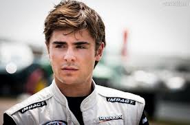 Зак Эфрон дебютировал на Венецианском кинофестивале