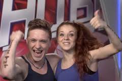 На канале ТНТ продолжается второй этап шоу "ТАНЦЫ"