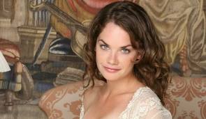 Рут Уилсон сыграет в экранизации «Прогулки среди могил»