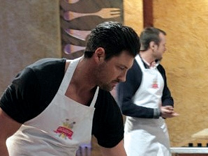 Участники «Холостяка» устроили на ТВ-шоу кулинарный бой