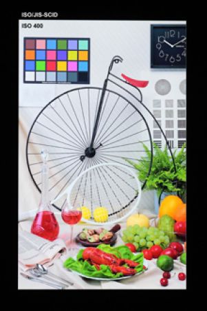 Toshiba создает 6,1-дюймовую LCD панель с плотностью изображения 498 пикселей на дюйм