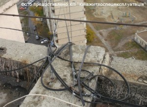 Провайдеры попросили Азарова ускорить принятие правил доступа в дома