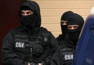 СБУ викрила два нелегальні кол-центри, які обслуговували клієнтів з РФ та анексованого Криму СБУ викрила два нелегальні кол-центри, які обслуговували клієнтів з РФ та анексованого Криму