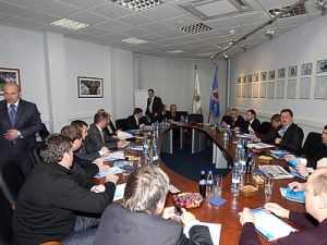 Делёж "невкусного пирога"