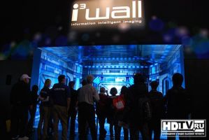 Sharp показал гигантский телевизор – i3 Wall
