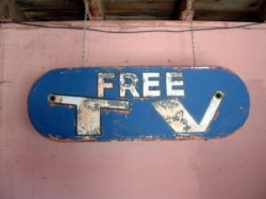 Конфликт платных и бесплатных ТВ-платформ