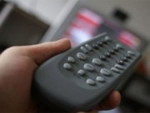 Зрители в Украине бойкотируют телерекламу