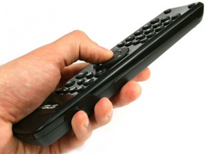 Госканалы обогнали общественное ТВ, уйдя в оппозицию