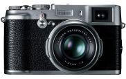 Fujifilm FinePix X100 появится в Украине летом