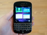 BlackBerry выпустила смартфон с нетрадиционным дизайном