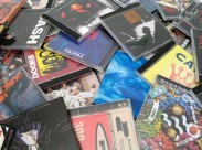 В 2015 году компакт-диски уступят по объему продаж интернет-музыке