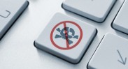 США зарахували «ВКонтакте» і RuTracker до переліку найбільших у світі піратських ресурсів США зарахували «ВКонтакте» і RuTracker до переліку найбільших у світі піратських ресурсів