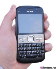 Обзор Symbian-смартфона Nokia E5 - самый некрасивый финский «клавиатурник»