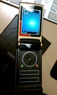 Обнаружен Nokia Star Trek Communicator